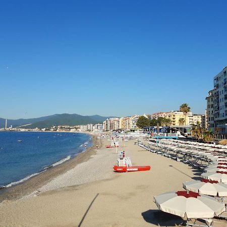 Apartamento La casa del mare Savona Exterior foto