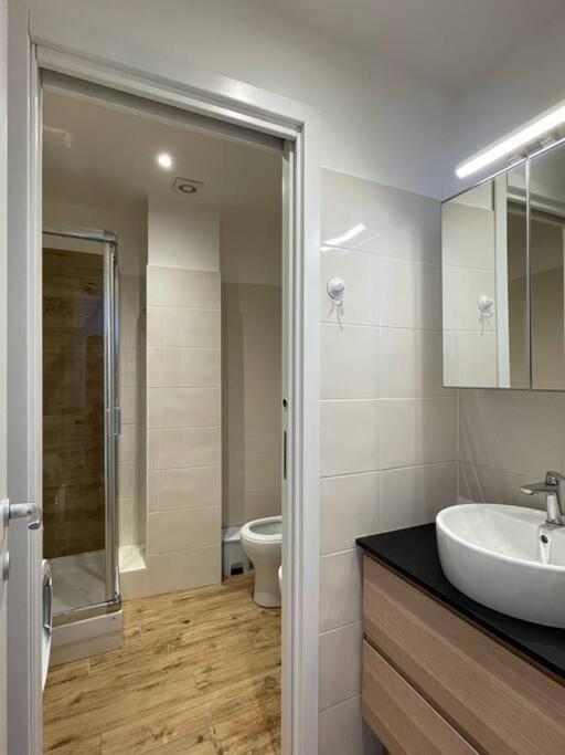 Apartamento La casa del mare Savona Exterior foto